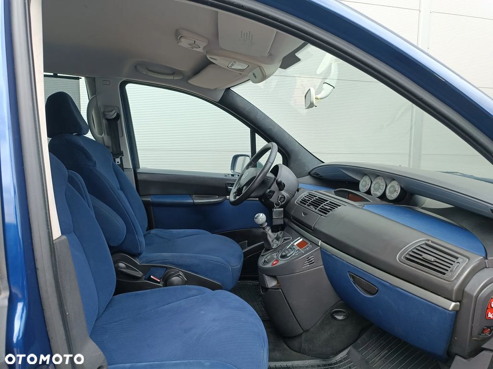 Fiat Ulysse 2.0 JTD DPF Emotion - 15