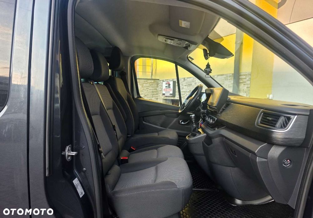 Renault Trafic - 20