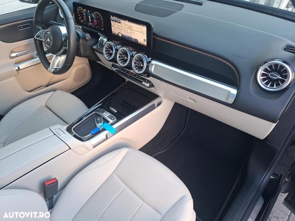 Mercedes-Benz GLB ver-200-4matic-aut- - 12