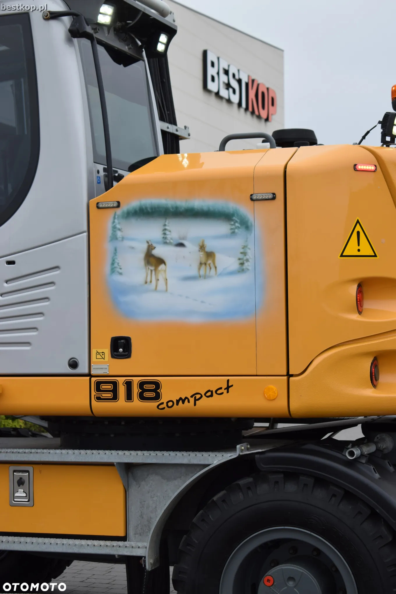 Liebherr A918 Compact Litronic - 15