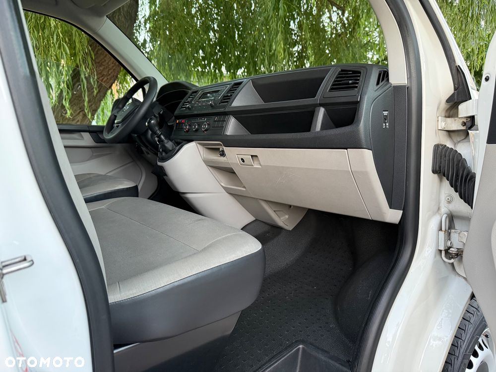 Volkswagen Transporter T6 - 7
