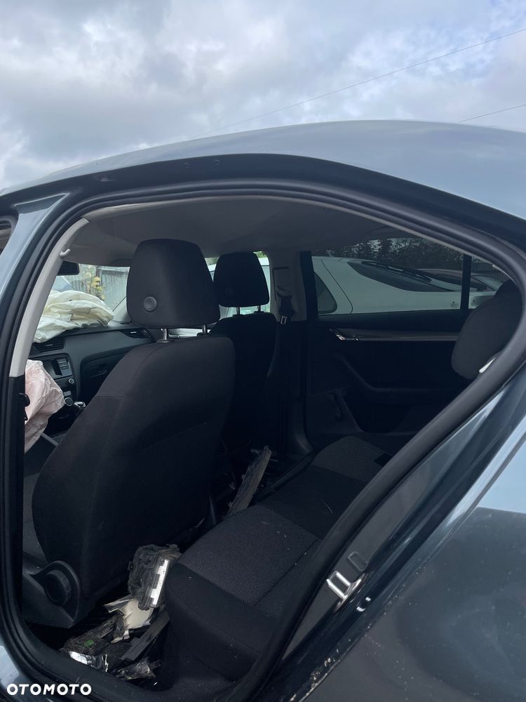 Skoda Octavia 1.6 TDI Active - 12