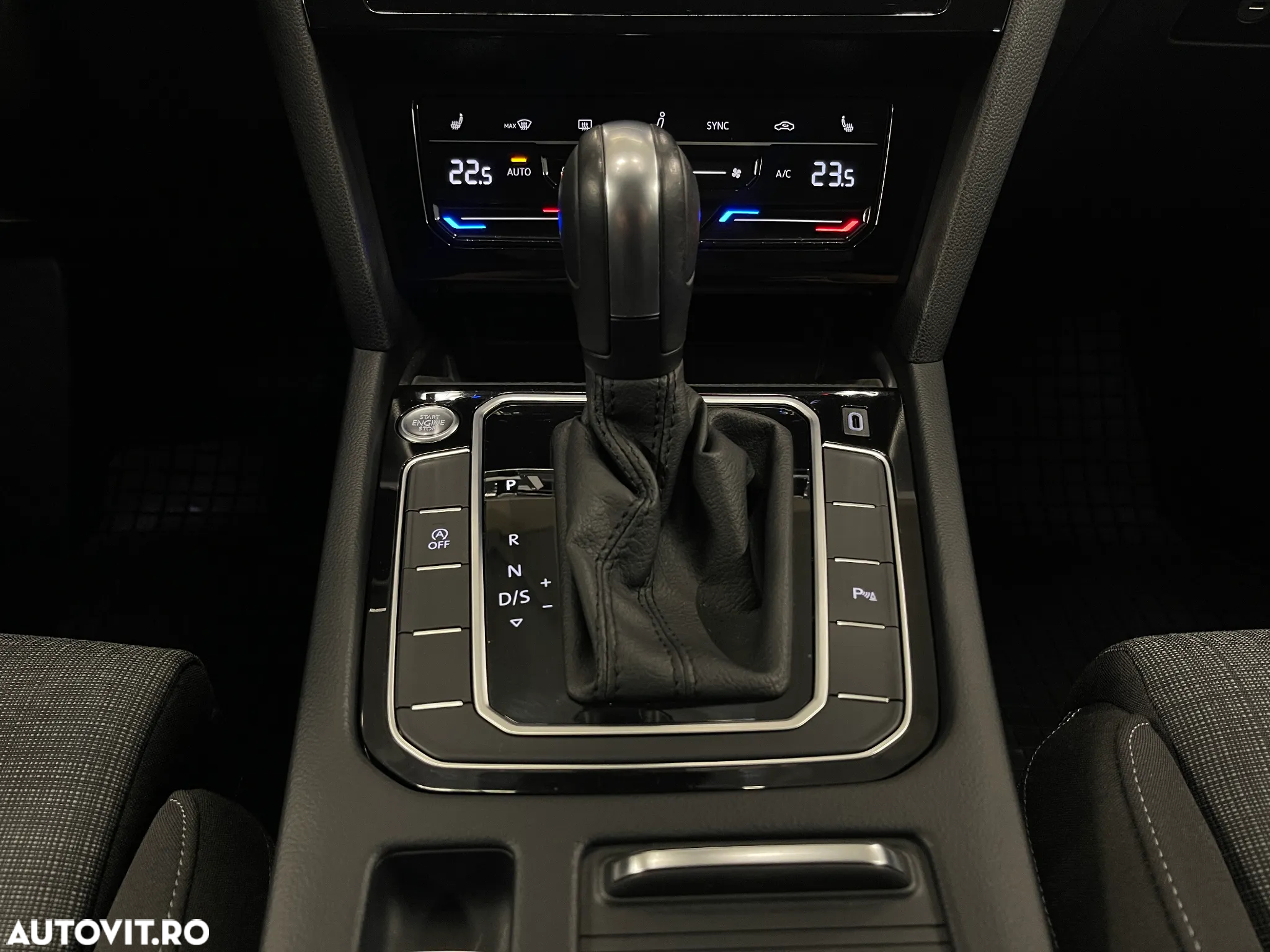 Volkswagen Passat 2.0 TDI DSG Comfortline - 21