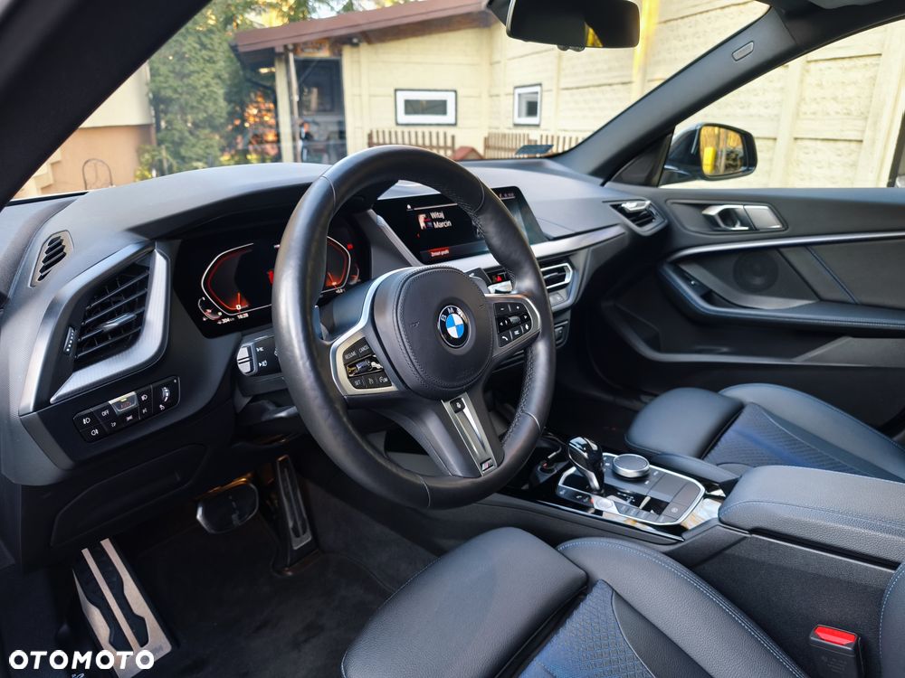 BMW Seria 2 220i M Sport - 8