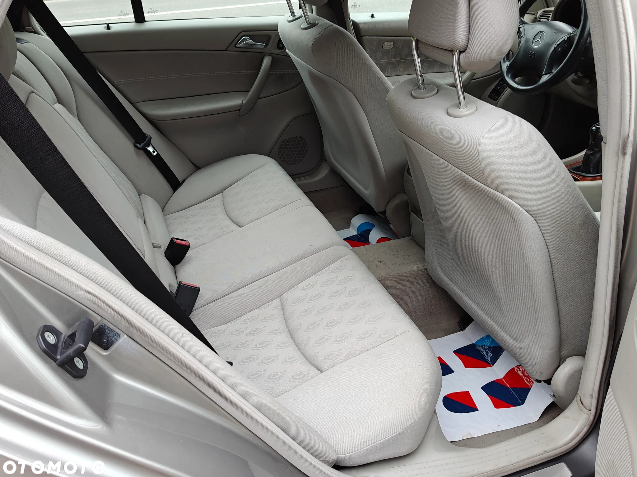 Mercedes-Benz Klasa C 220 T CDI Classic - 8