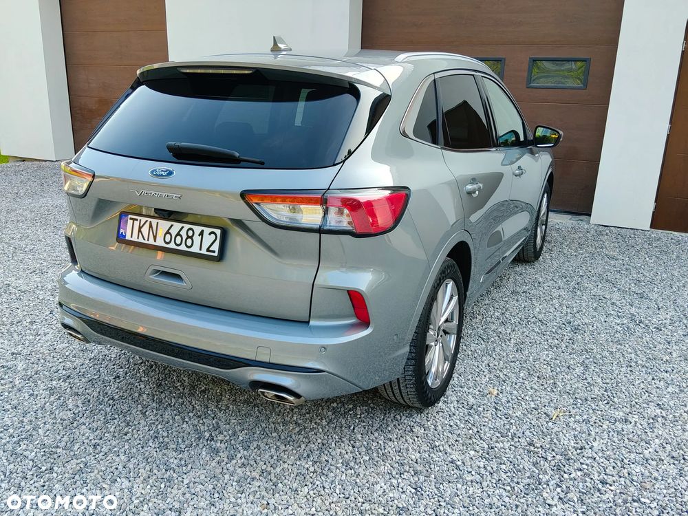 Ford Kuga - 10