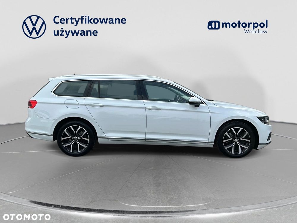 Volkswagen Passat Variant 2.0 TDI EVO Elegance DSG - 17