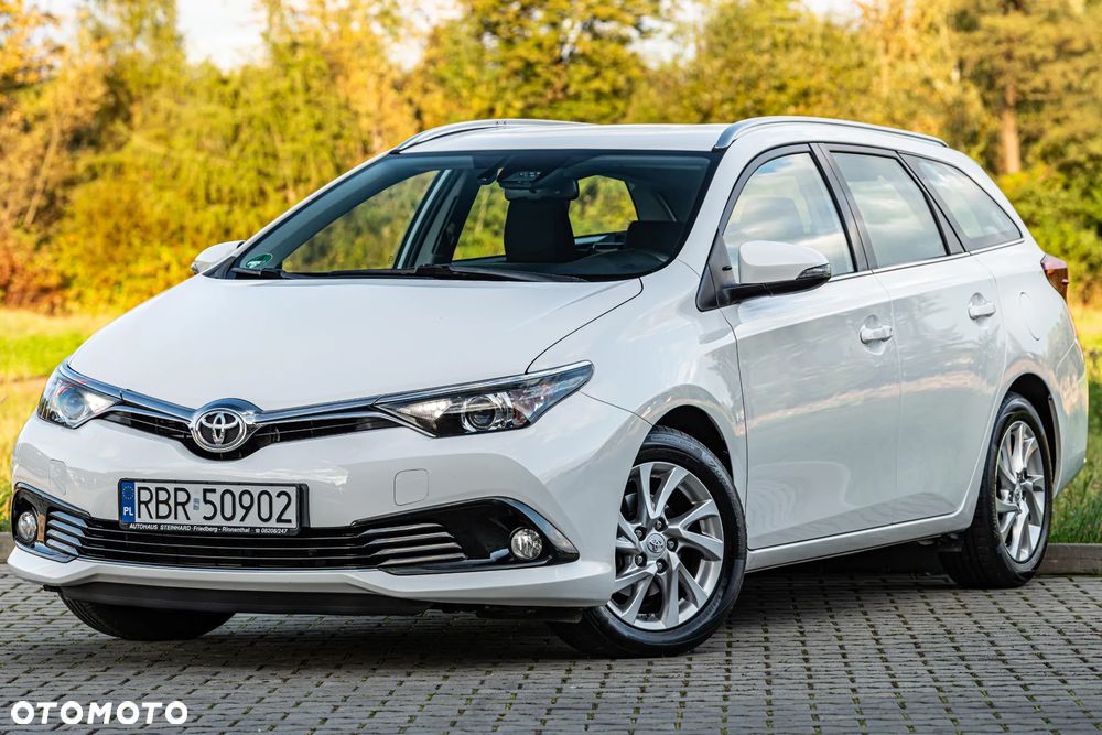 Toyota Auris 1.2 T Dynamic - 3