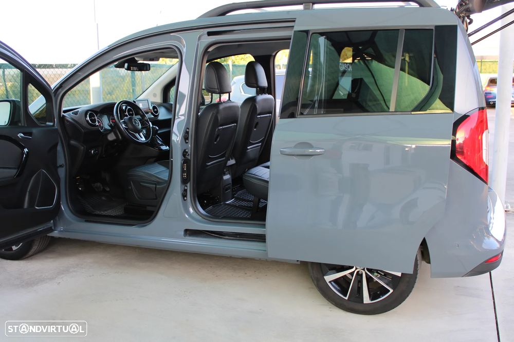 Mercedes-Benz T 180 d Auto Progressive - 11