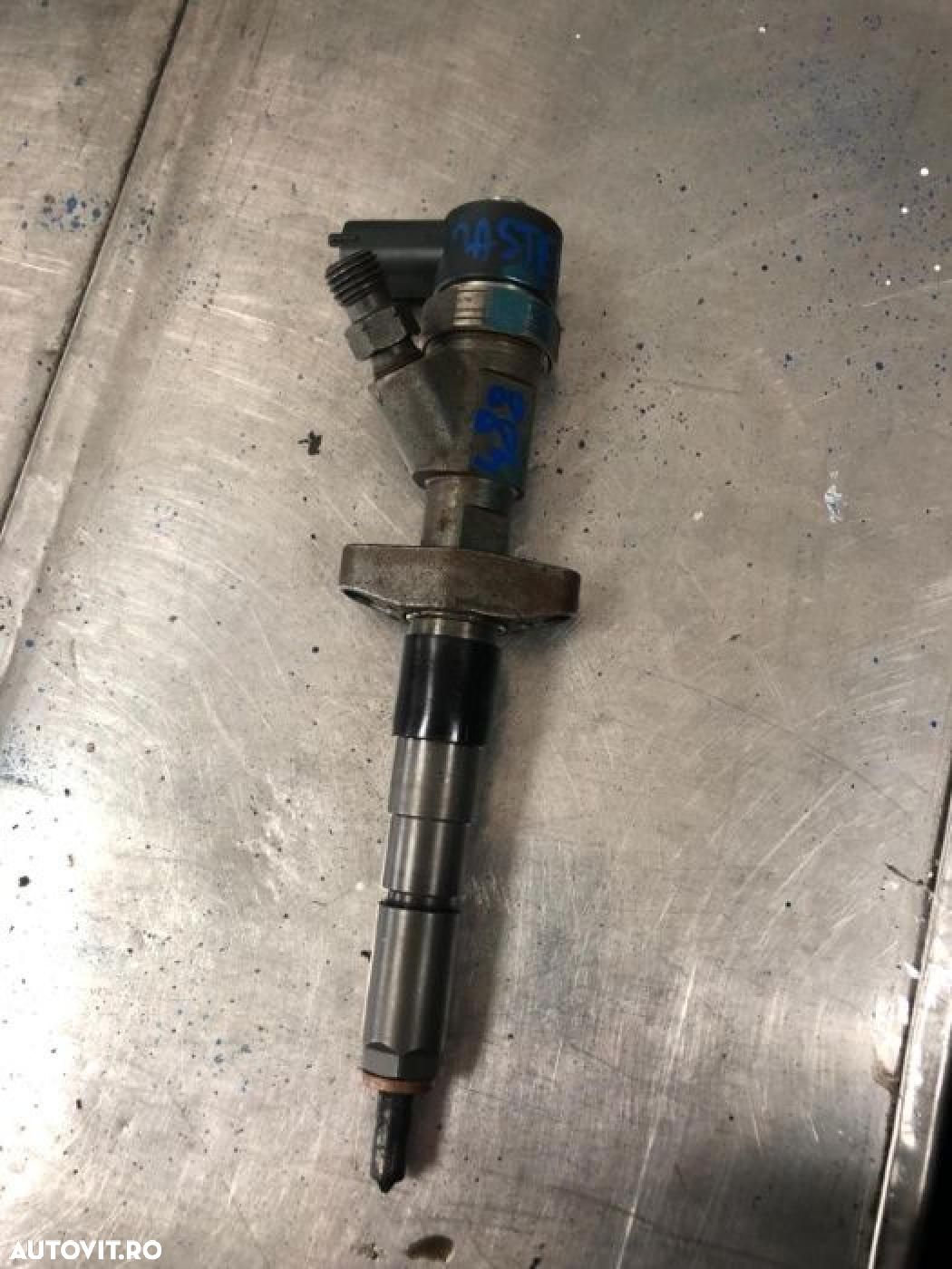 Vand set injectoare Renault Master Euro 3, motor 2.5 - 1
