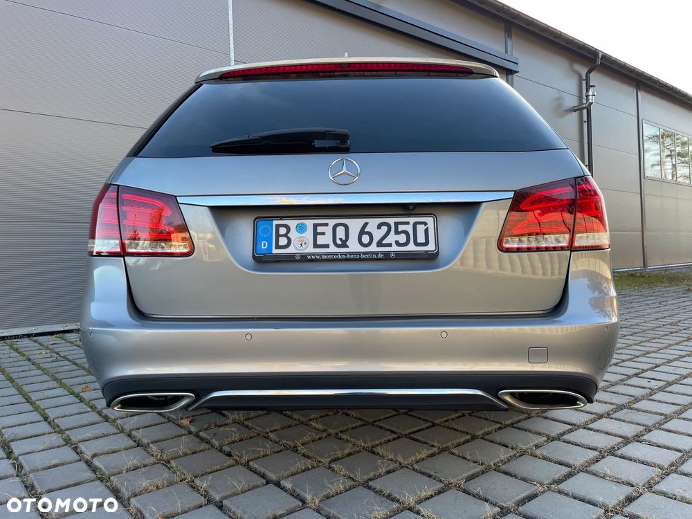Mercedes-Benz Klasa E ver-350-d-4matic-t-9g--tronic-avantgarde - 24