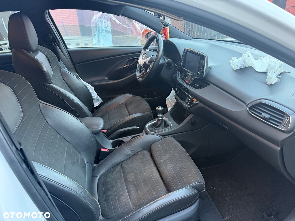 Hyundai i30 N 2.0 T-GDI Performance - 7