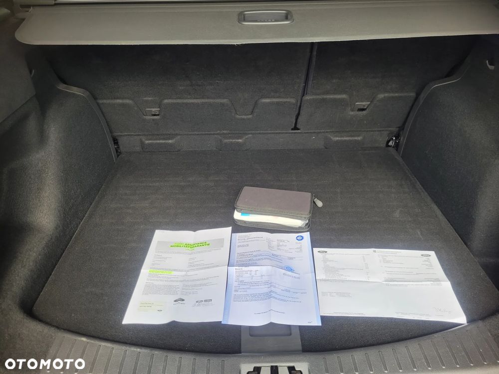 Ford Kuga 1.5 EcoBoost 2x4 Cool & Connect - 11