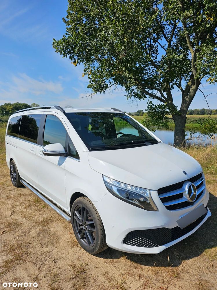 Mercedes-Benz Klasa V 300 d Extralang 9G-TRONIC Avantgarde Edition - 3