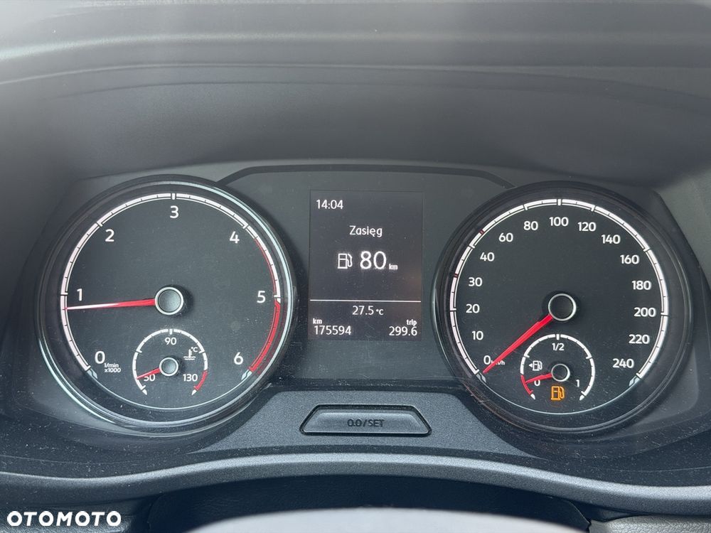 Volkswagen Transporter - 11