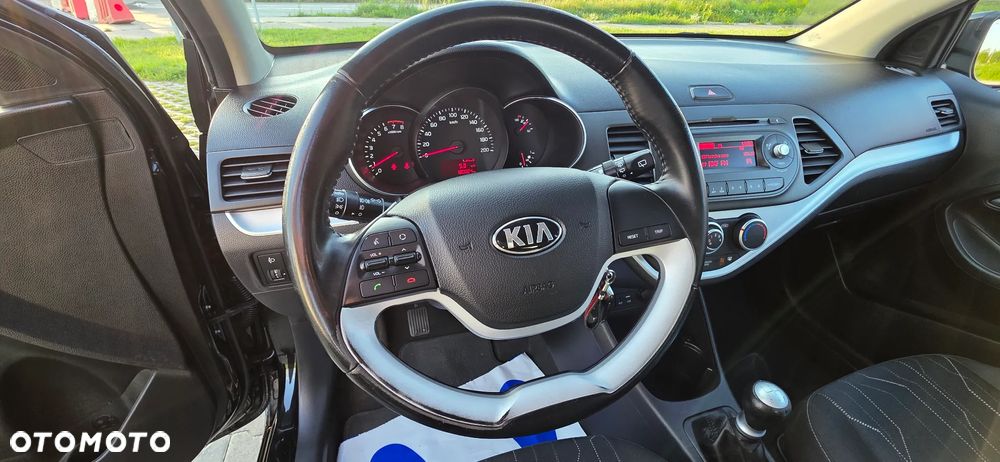 Kia Picanto 1.2 Dream Team Edition - 22