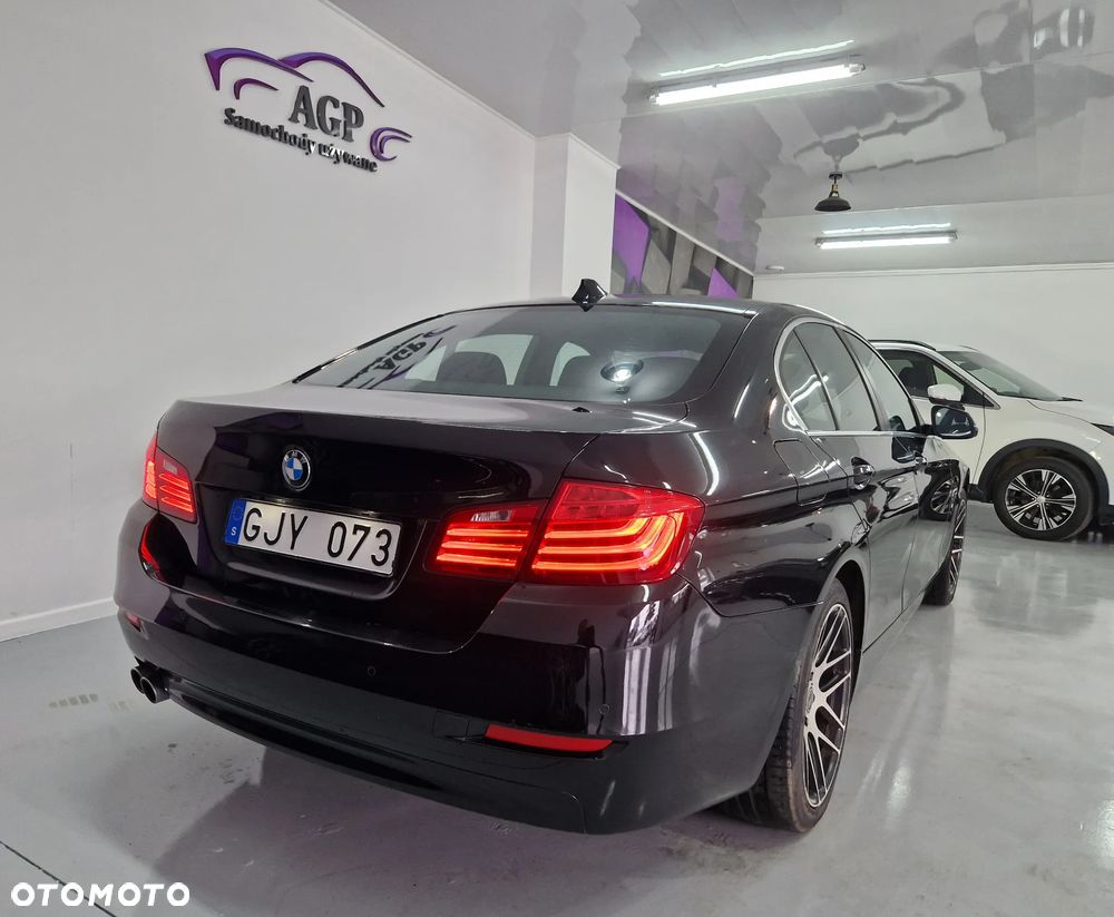BMW Seria 5 520d - 12