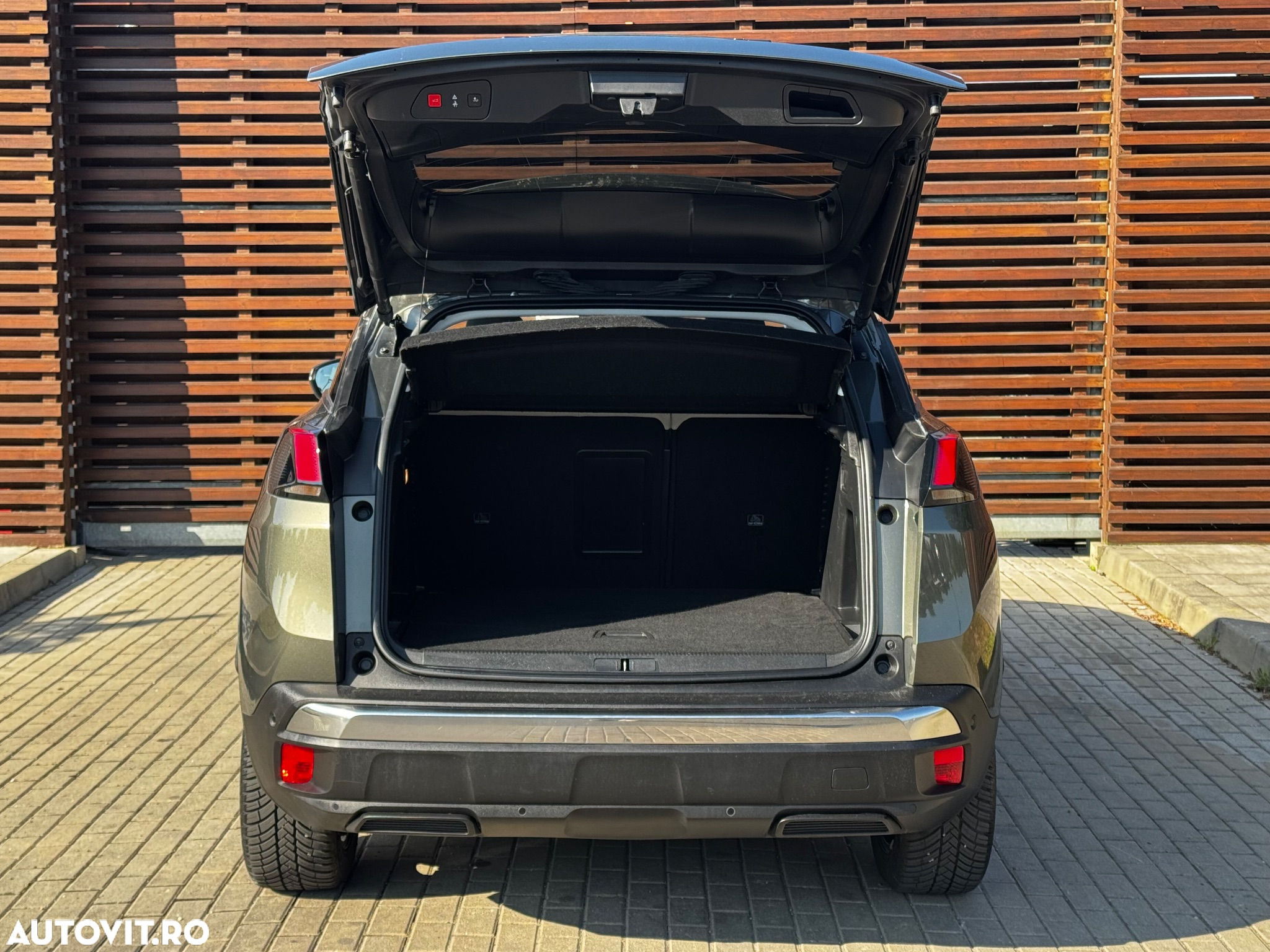 Peugeot 3008 1.5 BlueHDI 130 EAT8 Allure Pack - 12