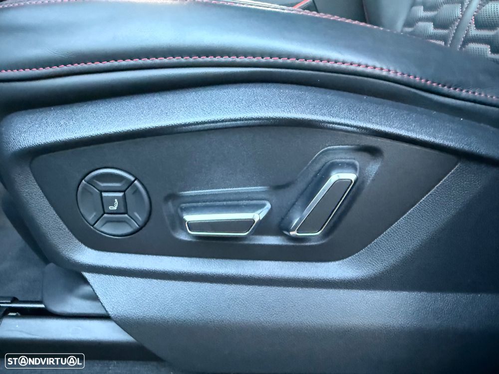 Audi RS Q8 4.0 TFSI quattro Tiptronic - 15