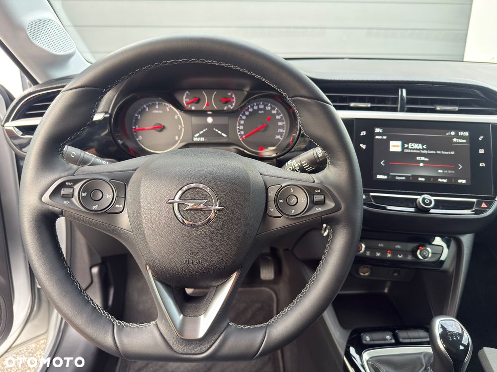 Opel Corsa 1.2 Business S&S - 20