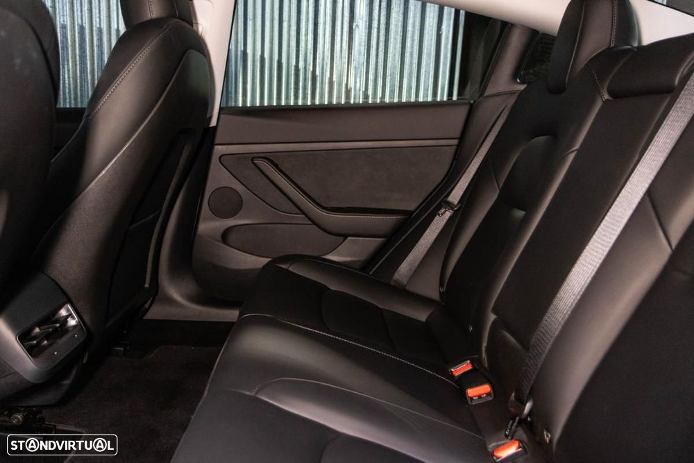 Tesla Model 3 Long Range AWD Dual Motor - 45