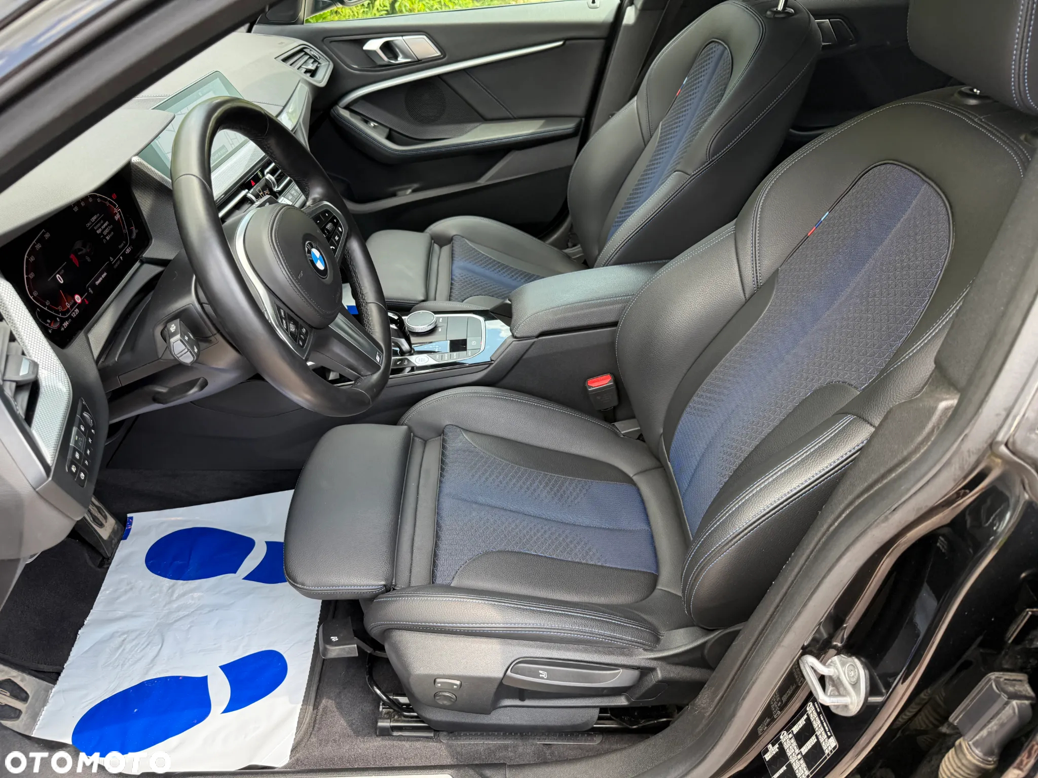 BMW Seria 2 218i M Sport - 11