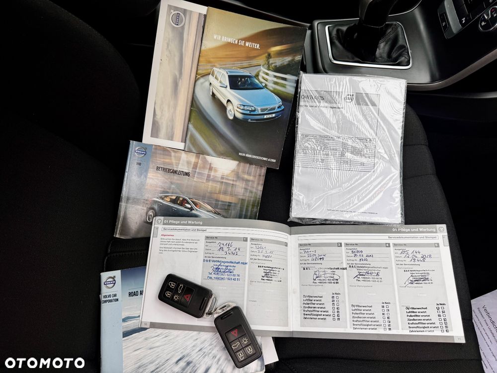 Volvo V40 T3 Kinetic - 34