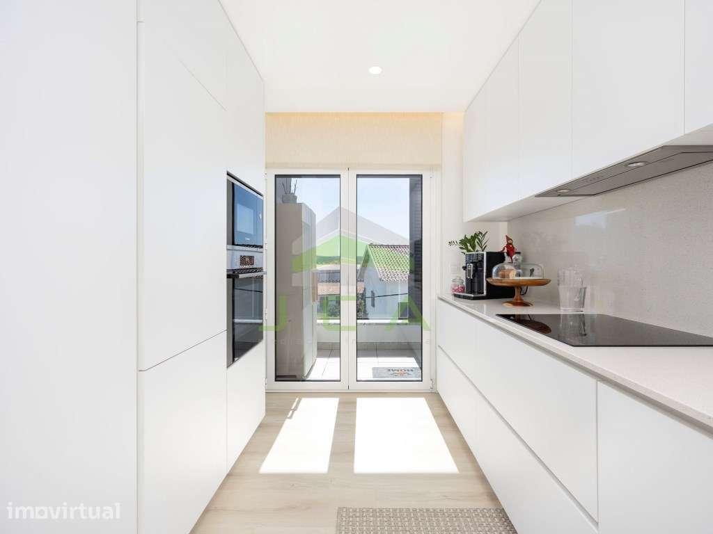 Apartamento T3 no último andar como NOVO - Grande imagem: 2/30