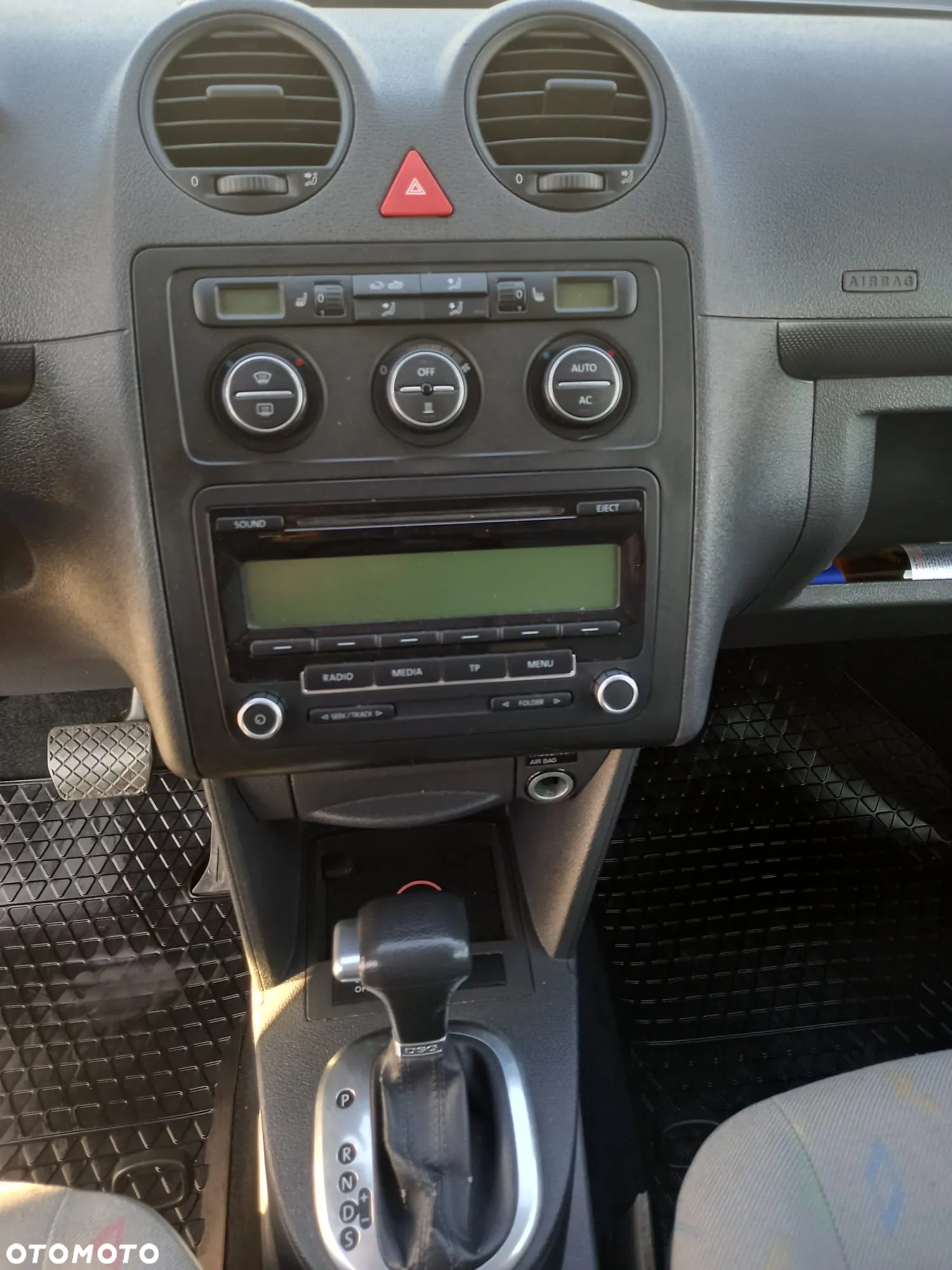 Volkswagen CADDY - 14