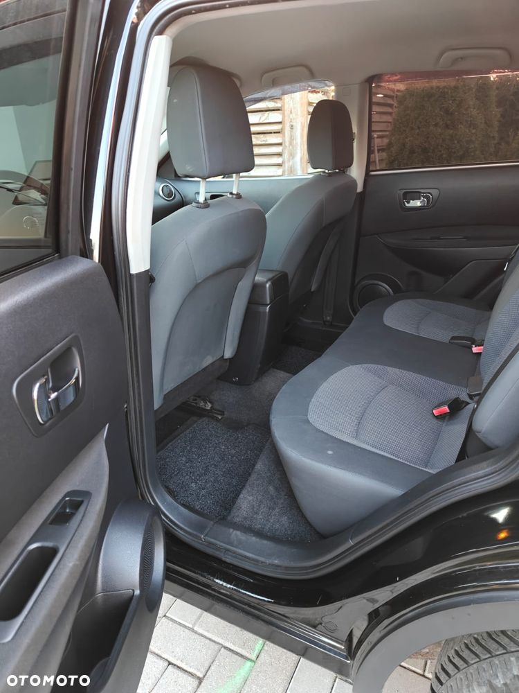 Nissan Qashqai - 10
