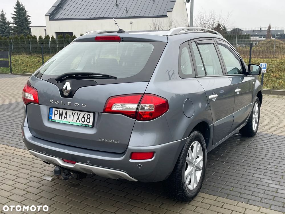 Renault Koleos 2.0 dCi 4x4 Privilege Plus - 11