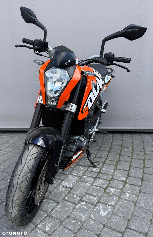 KTM Duke 125 - 8