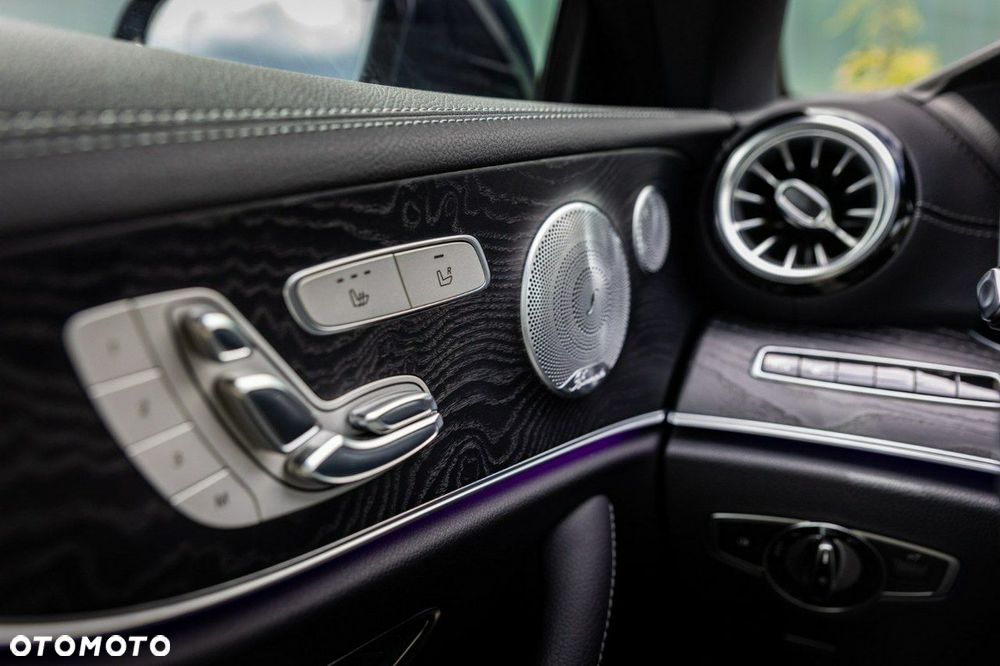 Mercedes-Benz Klasa E - 12