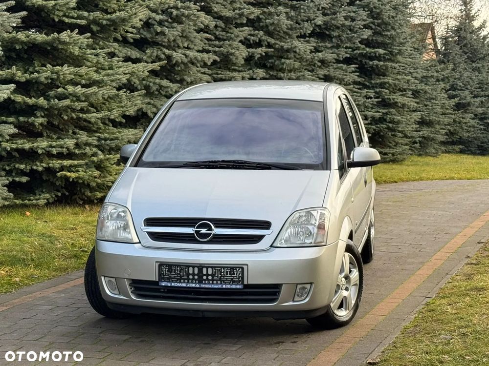 Opel Meriva 1.8 16V (Essentia) - 9