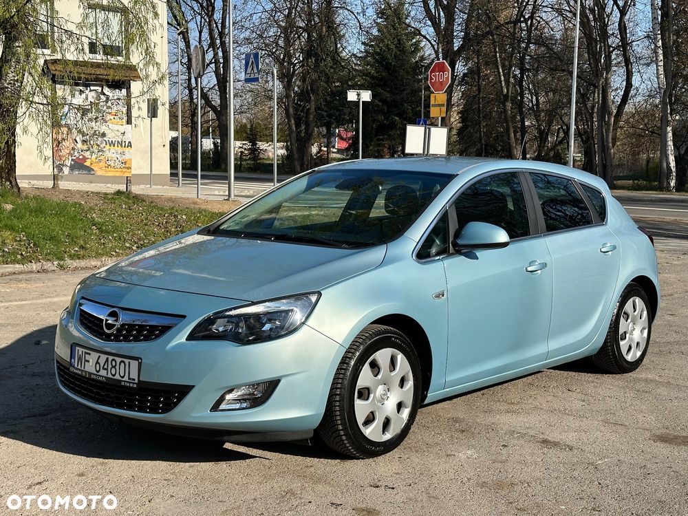Opel Astra 1.4 T Cosmo - 12