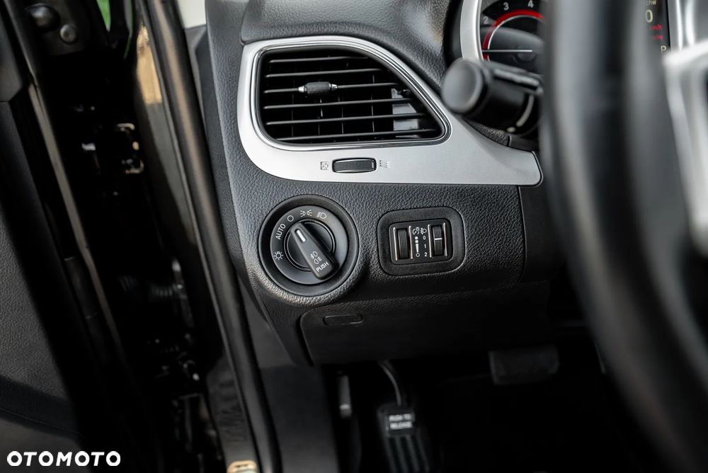 Fiat Freemont 3.6 V6 Urban - 29