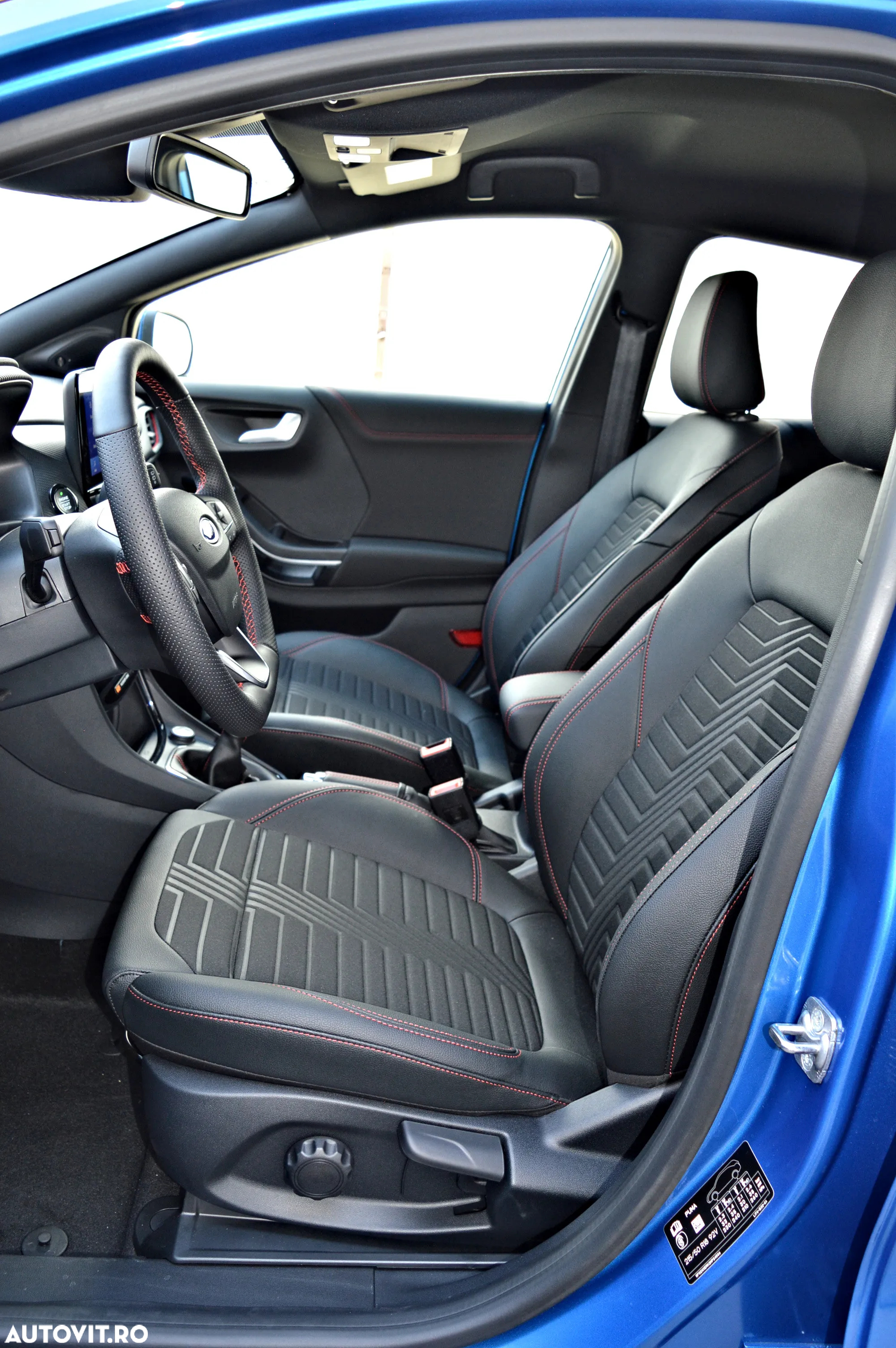 Ford Puma 1.0 EcoBoost MHEV ST Line X - 12
