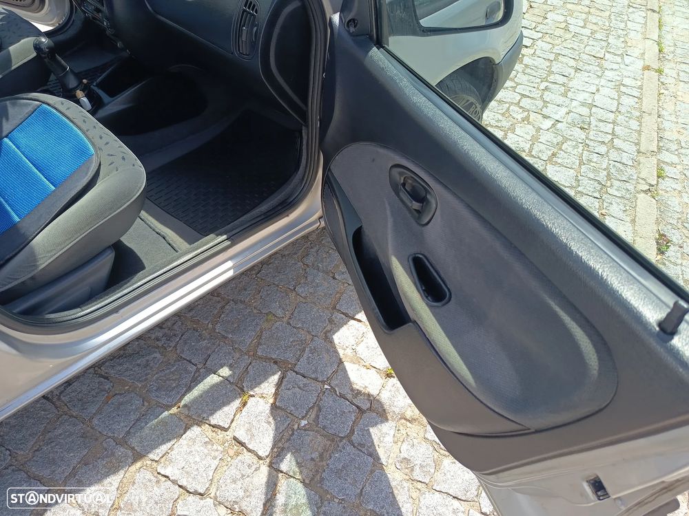 Citroën Saxo 1.1i SX - 16
