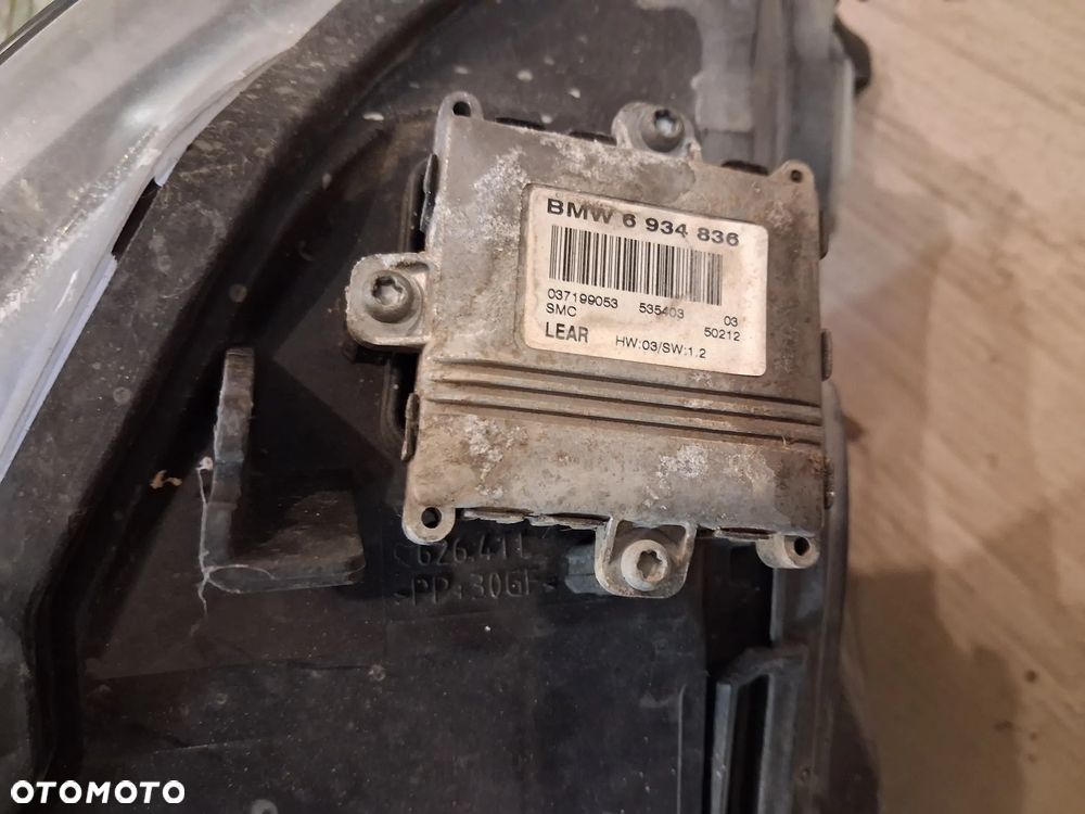 Lampa przód BMW E90 E91 prawa lewa XENON RING OE - 8