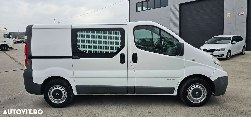 Renault Trafic 115 DCi - 13