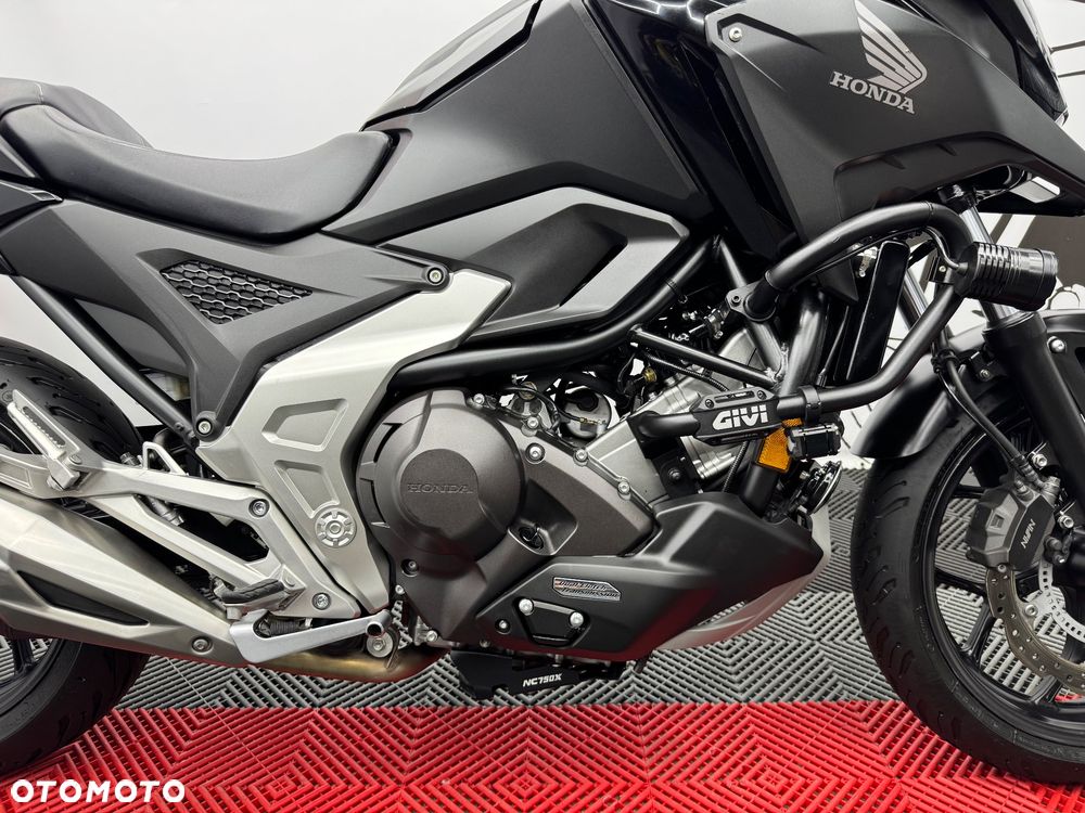 Honda NC - 32