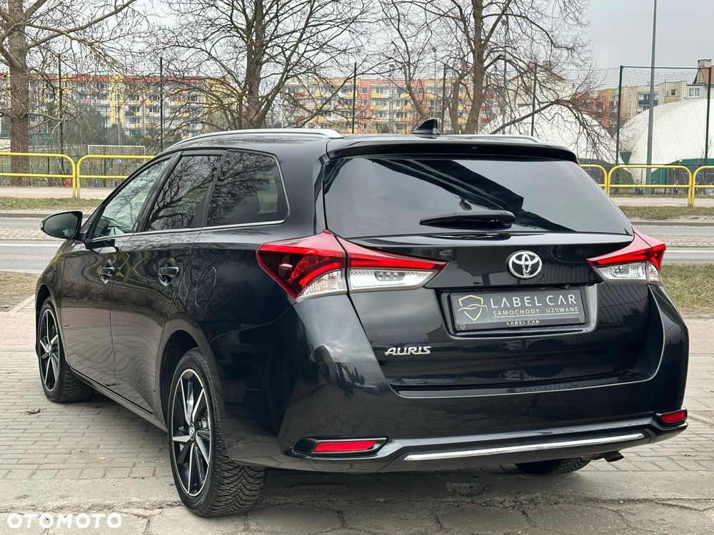 Toyota Auris 1.2 Turbo Team Deutschland - 19