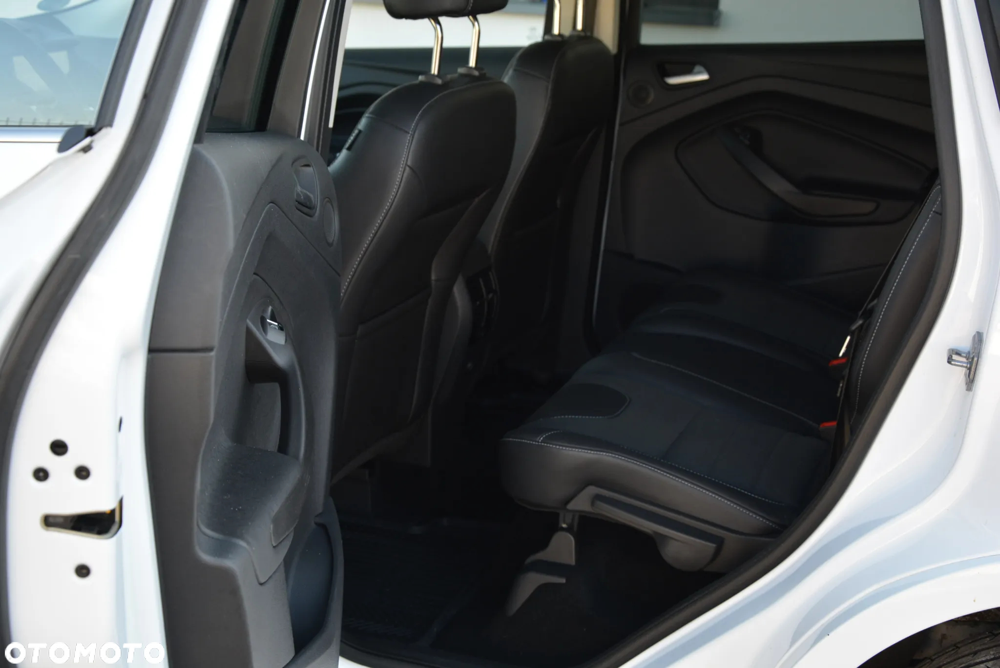 Ford Kuga 2.0 TDCi 4x4 Individual - 29