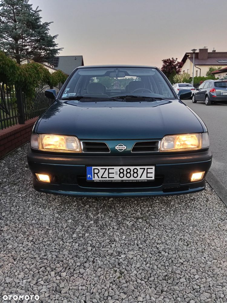 Nissan Primera 2.0 Ambiente - 2