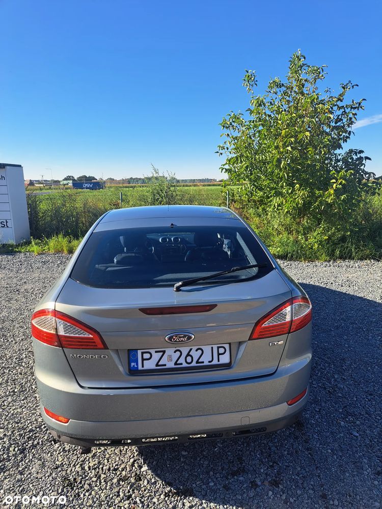 Ford Mondeo 2.0 TDCi Titanium - 18