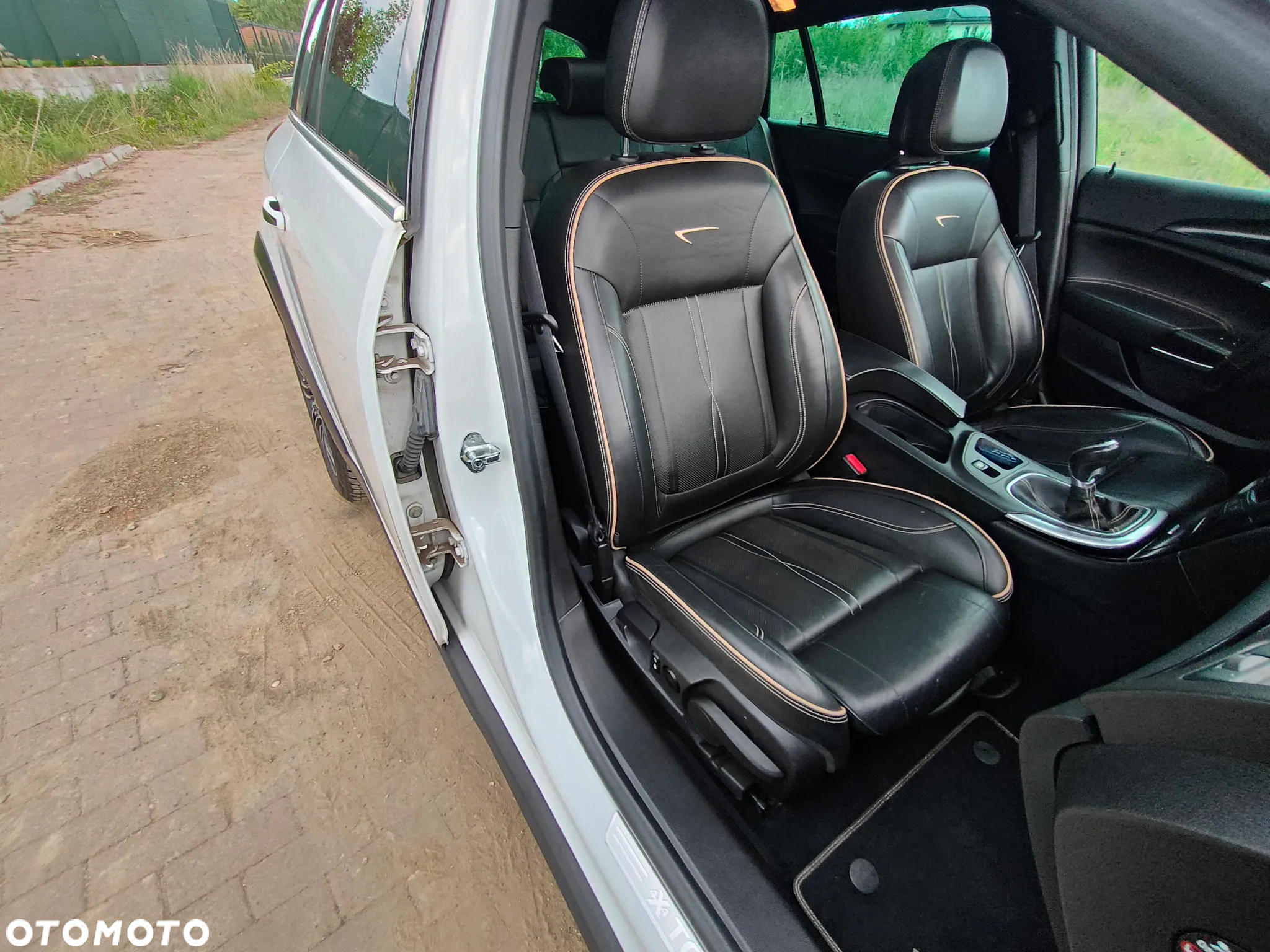 Opel Insignia Country Tourer 2.0 Diesel Exclusive - 37
