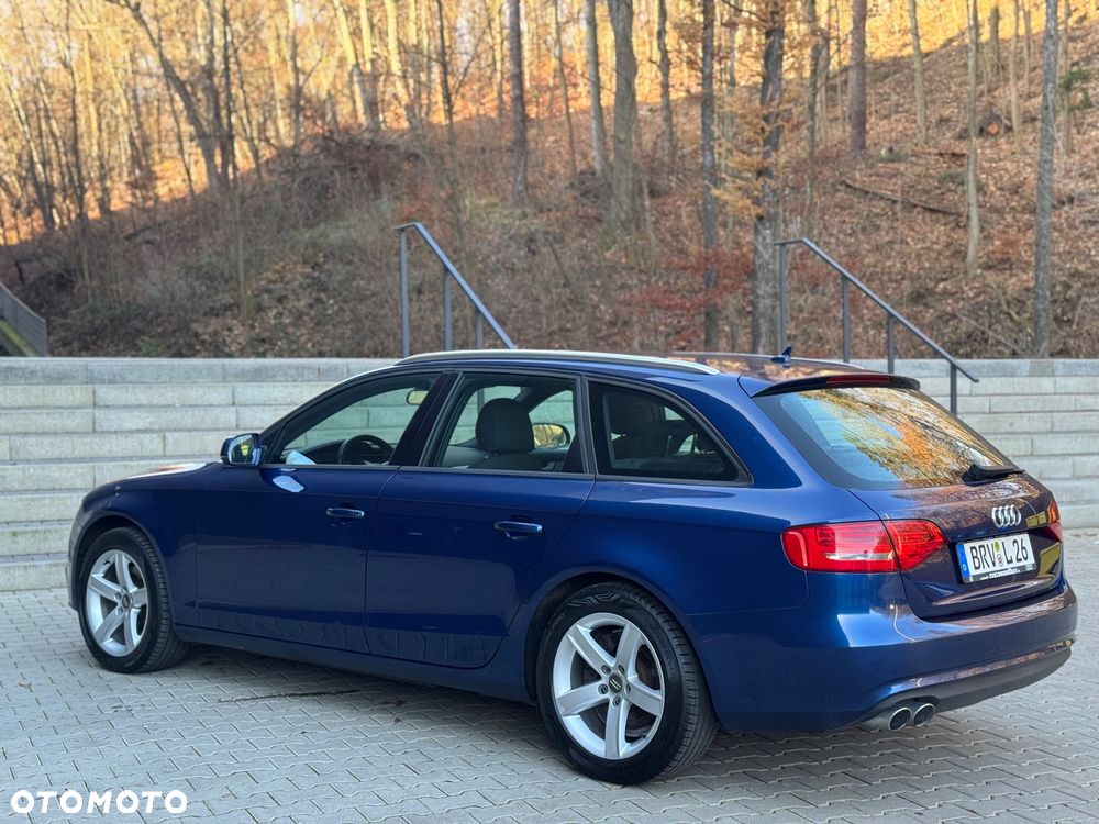 Audi A4 Avant 2.0 TDI DPF multitronic Ambiente - 13