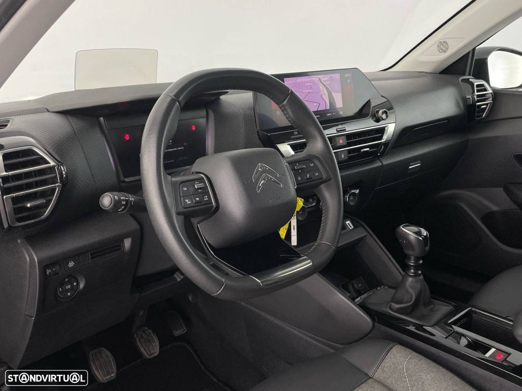 Citroën C4 1.2 PureTech Shine - 17