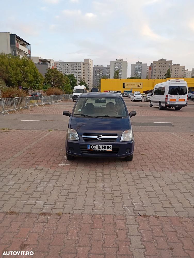 Opel Agila 1.0i Base - 2