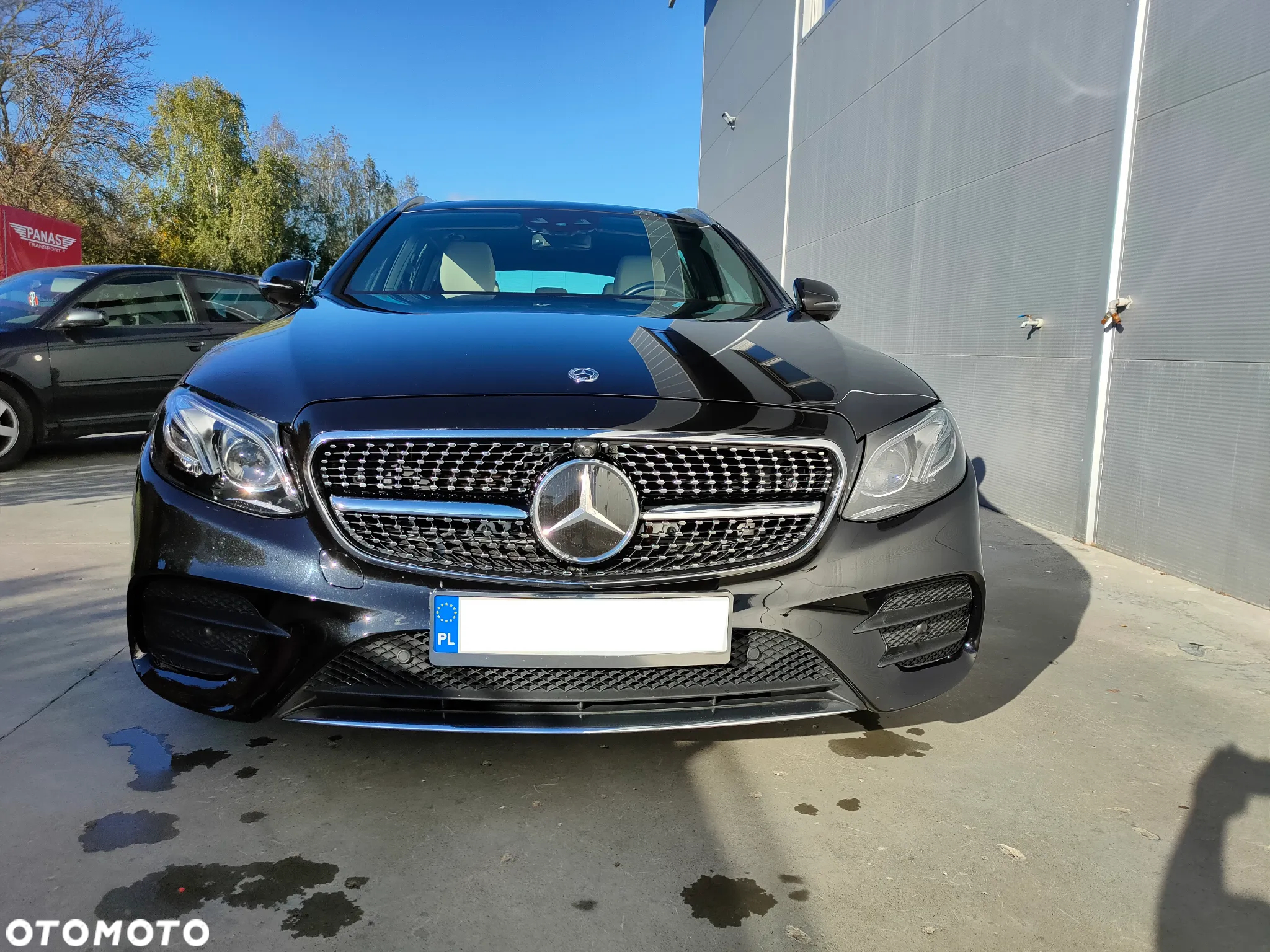 Mercedes-Benz Klasa E 450 4Matic T 9G-TRONIC AMG Line - 3